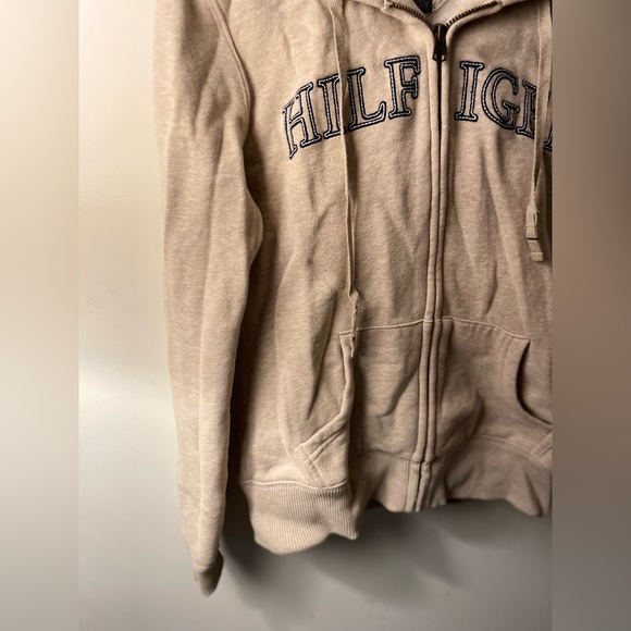 Tommy Hilfiger Beige Logo Zip up with fleece material inside - Picture 3 of 8